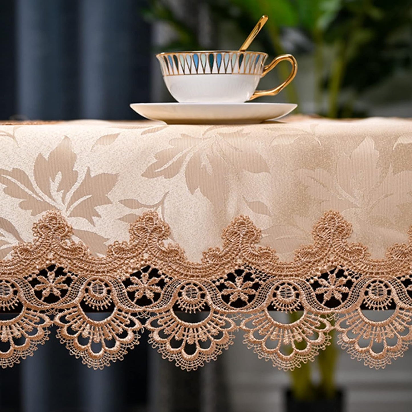Tablecloth Flower Pattern Polyester Table Cloth Spill Proof Wrinkle Resistant Soft Table Cover