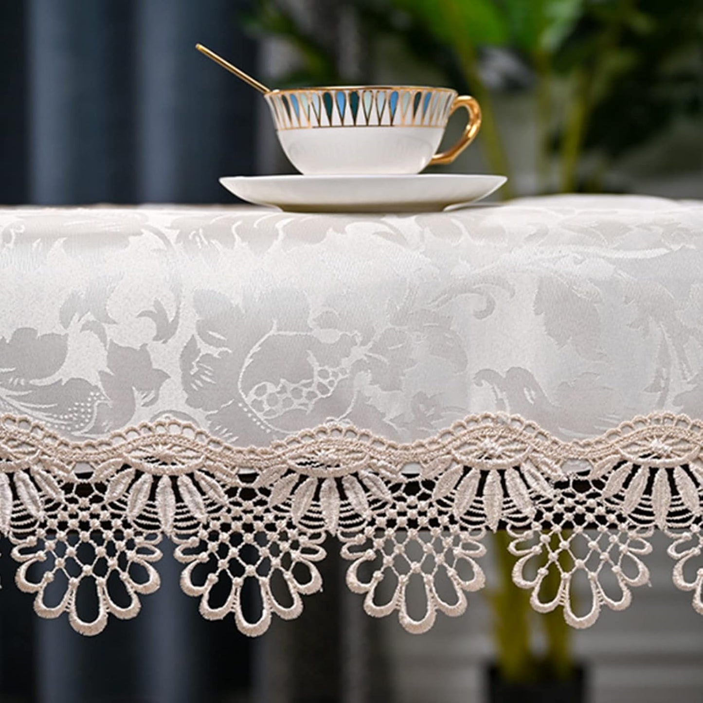 Tablecloth Flower Pattern Polyester Table Cloth Spill Proof Wrinkle Resistant Soft Table Cover