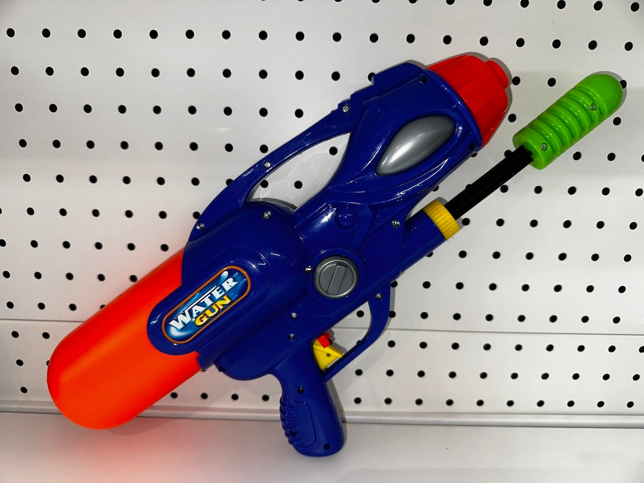Water Guns for Summer, Long Range Pump Toys, Colourful Plastic, Water Super Gun, Easy to Use, Sturdy and Durable, Lightweight and Portable, Assorted Colour-907