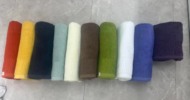 Soft Bath Towel % Cotton 70x140 (650G)