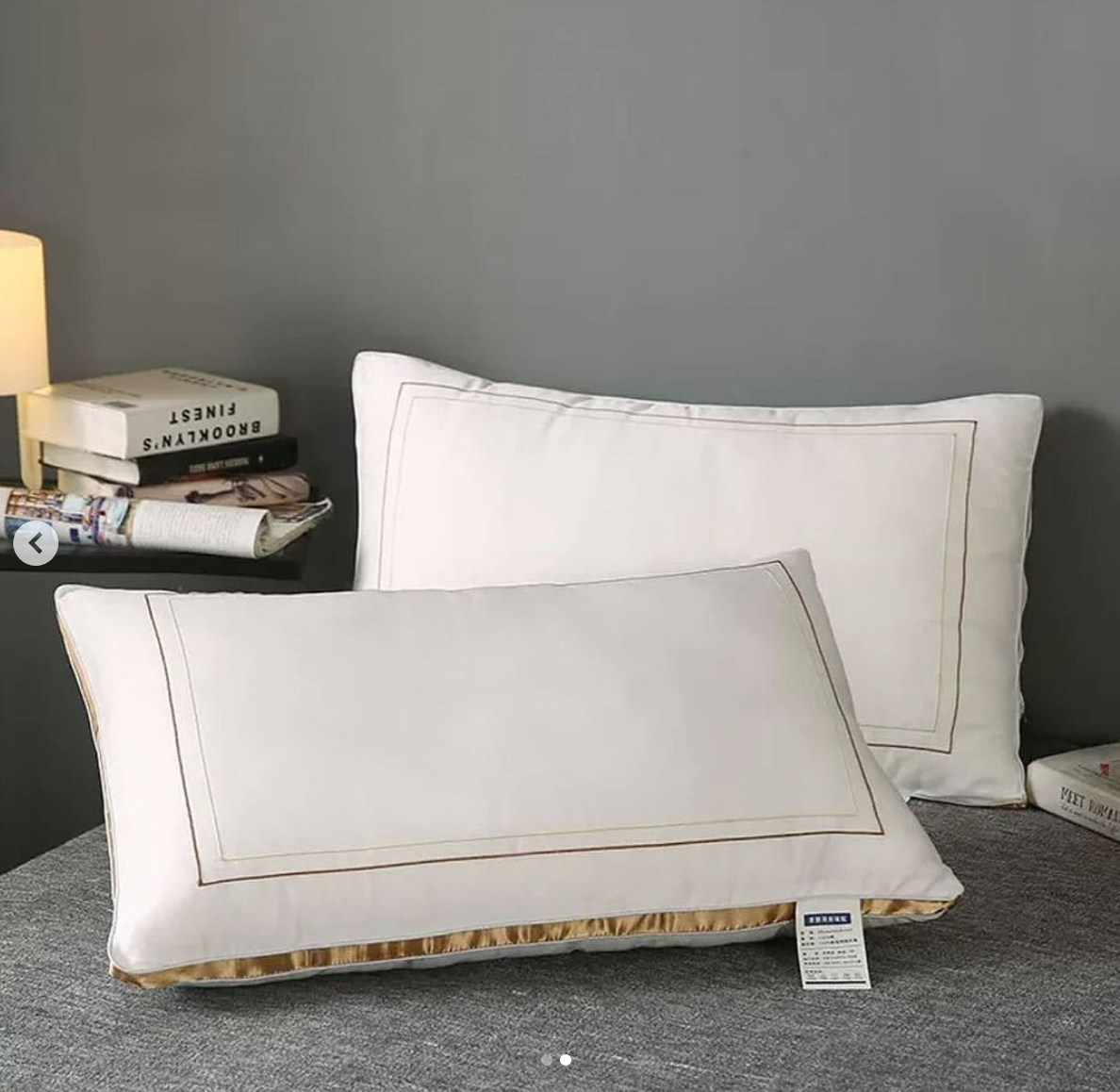 Luxury Hotel Pillows (1 Pack) - 100% Hypoallergenic Ultra Soft Microfibre Filling (50x75cm)