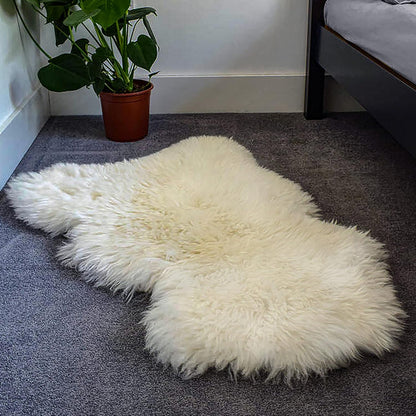 Real Genuine Sheepskin Rug Natural Sheepskin Throw Real Full Sheepskin Rugs Fluffy Fur Rug Authentic Sheepskin Seat Covers For Chairs Sheepskin Seat Pads Cushion White (70X100cm)(Double: 210x80cm)